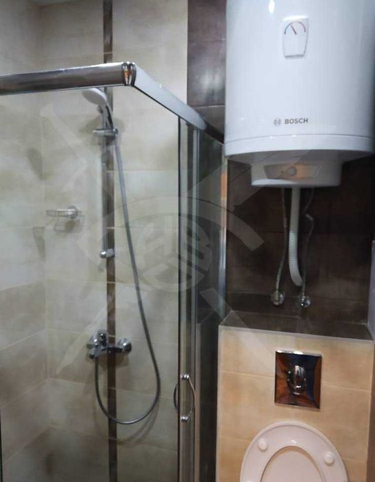 Дава се под наем Едностаен апартамент в Варна, Окръжна болница - 36 кв.м за 300 € - Снимка #4