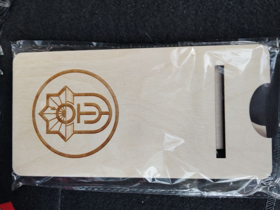 Оптом  телефон подставка с логотипом