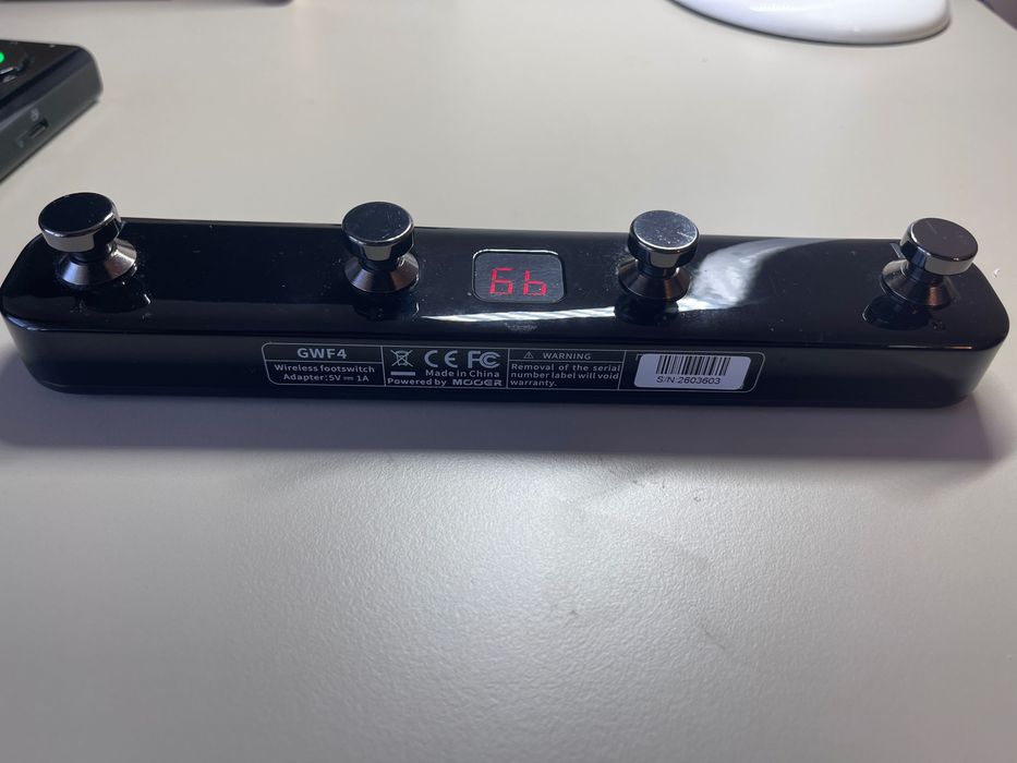 Vând Mooer GTRS Wireless Footswitch GWF4
