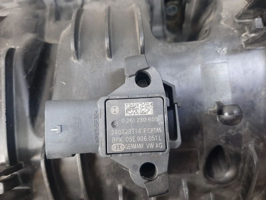 galerie admisie  1.0 tsi dus vw t-cross 2024  05c129711f