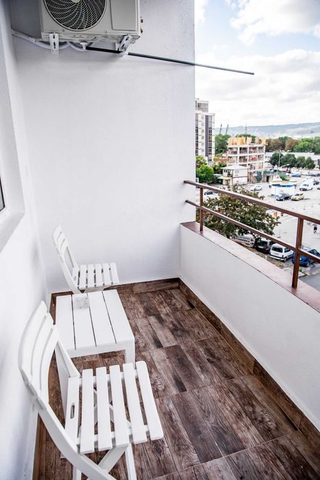 Дава се под наем Едностаен апартамент в Варна, Център - 35 кв.м за 382.5 € - Снимка #6