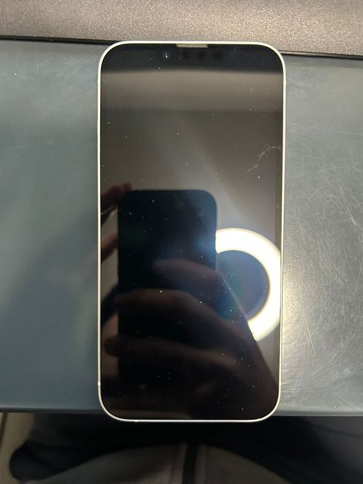 Vand iphone 14 ,256 gb