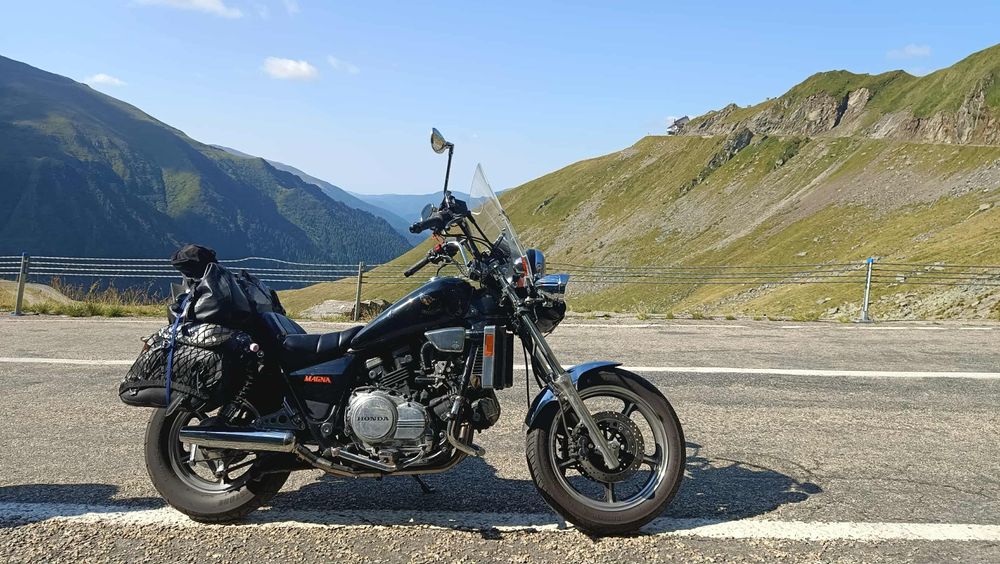 Хонда Магна/magna