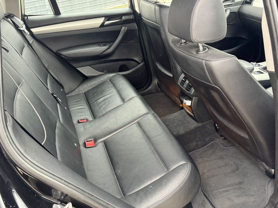 Bara spate haion usa fata spate stanga dreapta aripa stop trager bmw x3 f25 2012 2.0 diesel 184 cai cutie viteze manuala culoare negru