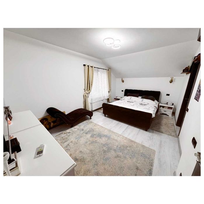Casa + anexa garsoniera/ direct proprietar