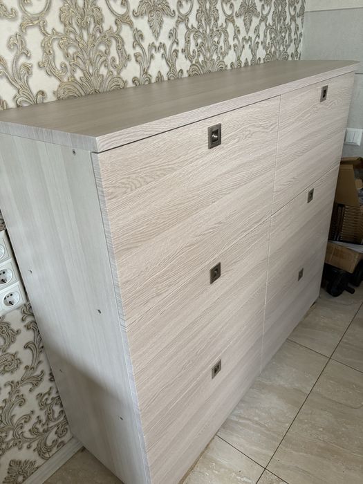 Продам обувницу светлое деревр мдф пленка