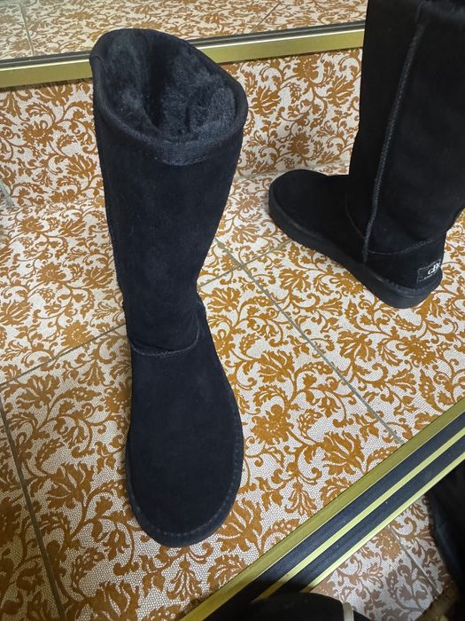 Угги женские черные