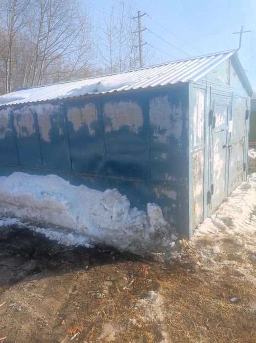 Продам гараж металлический переносной.