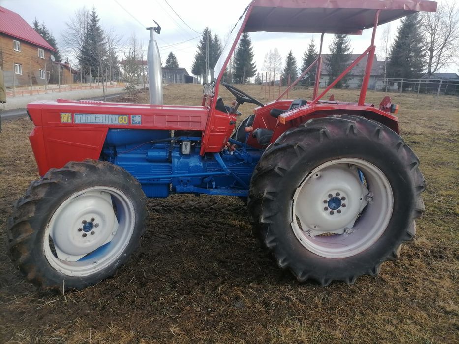 Vând Tractor 4x4 Same Minitauro 60