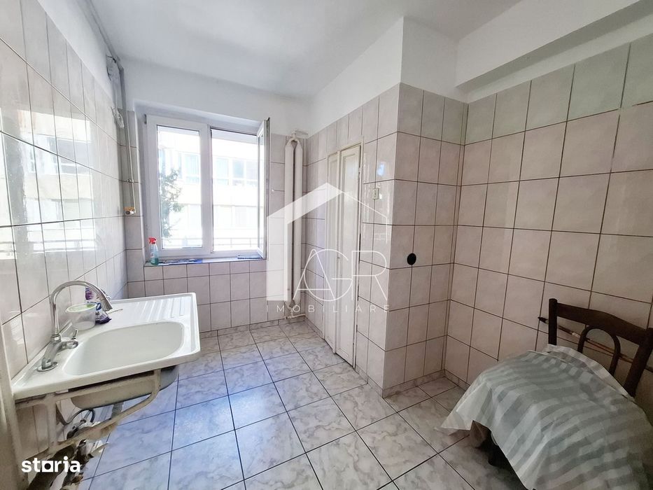 Apartament cu 2 camere, zona Ultracentral