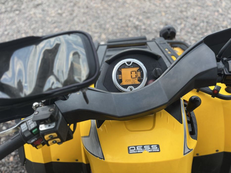 Atv can am 650 lung 4x4 outalander