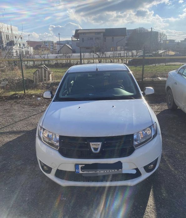 Dezmembrez dacia logan  1.2 0.9 capota spate usa dreapta motor complet alternator stopuri electromotor  roti punte spate