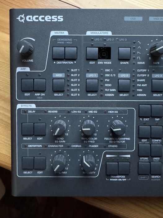 Access VIRUS TI 2 DESKTOP Synthesizer