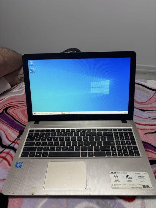 Laptop ASUS 2016