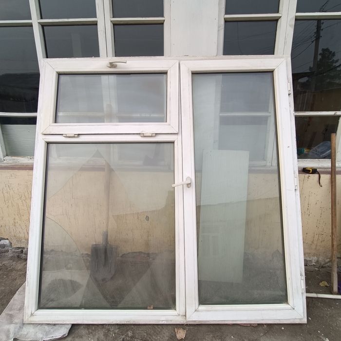 Akfa plast rom sotiladi 1.75x1.75