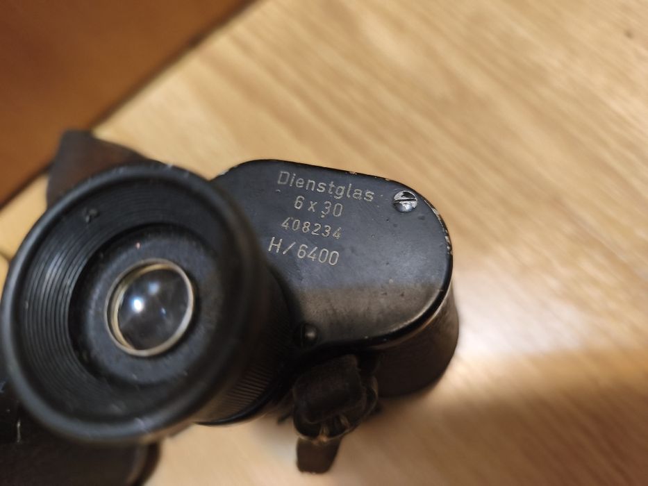 Binoclu vechi Colmon Paris Mima 8x25 cu husa originala din piele