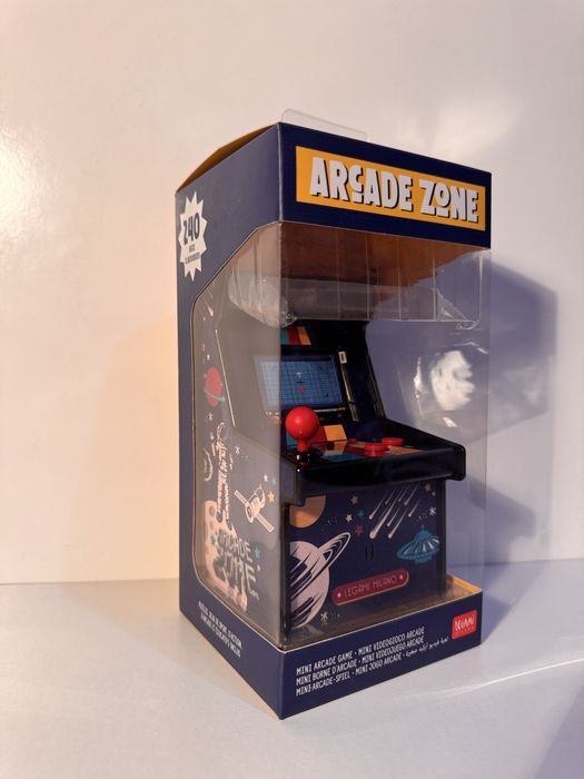 Мини аркаден автомат Legami, 240 игри с батерии