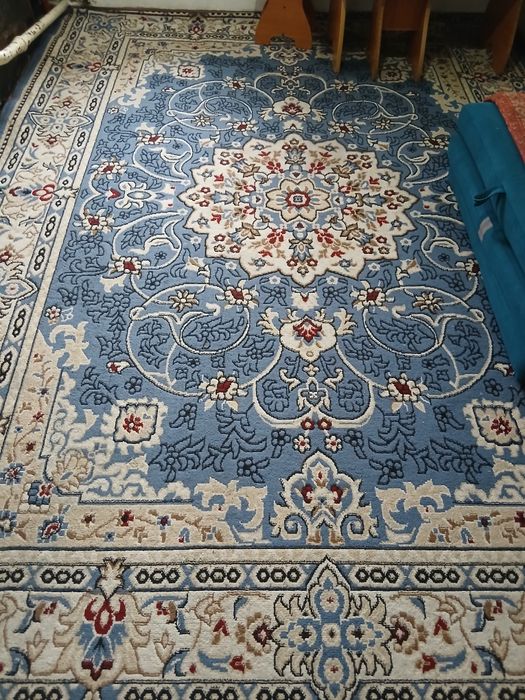 Продам ковер дёшево