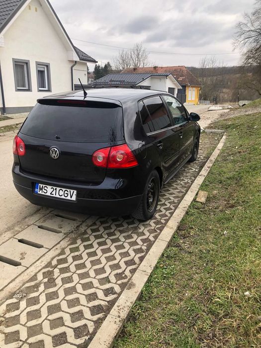 Volkswagen Golf 5 GT – 2.0 TDI – DSG – 140 CP