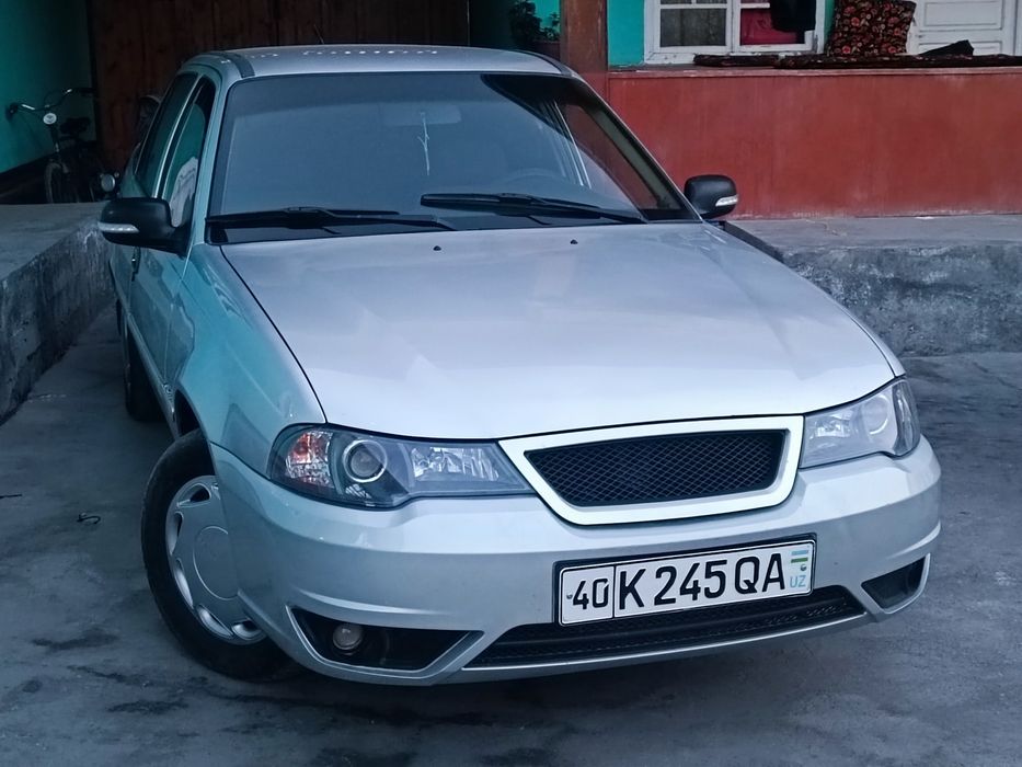 Nexia 2 2014 sotiladi