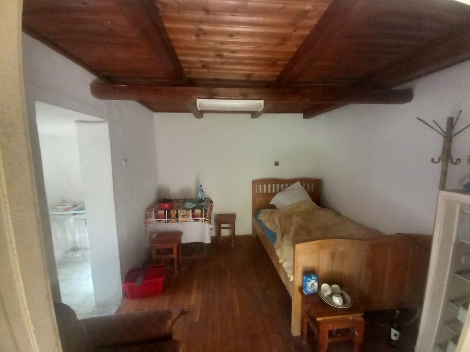 Vând casa Moneasa langa tabăra de copii