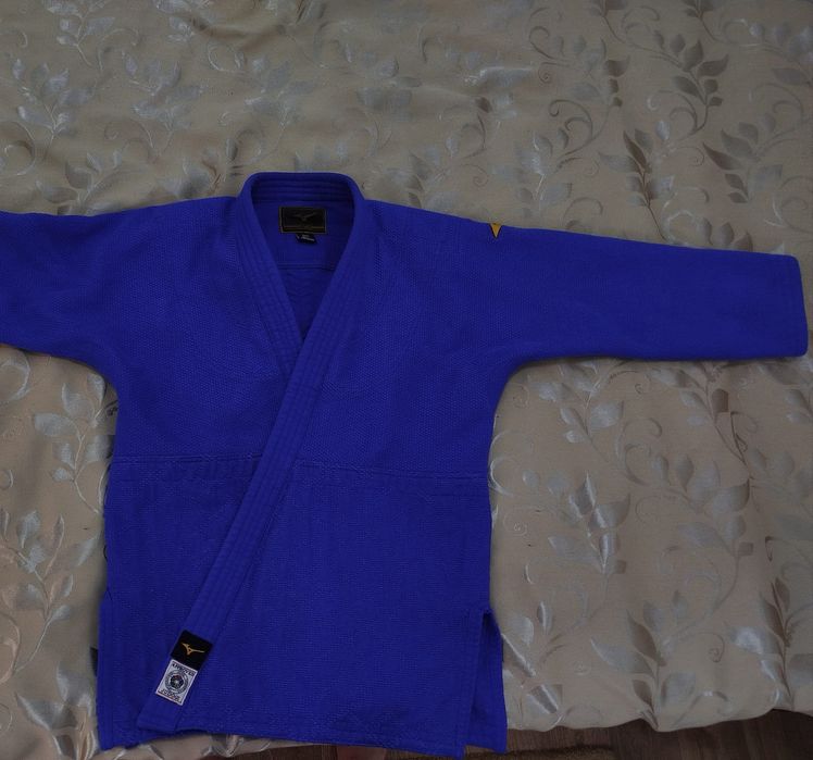 Кимоно Mizuno Синиее 165см