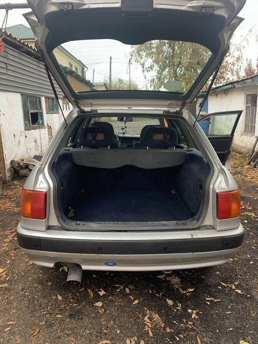 Продам Ауди 80, б4