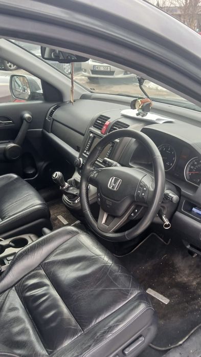 Honda CR-V Volan pe dreapta