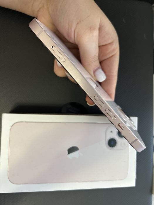 Продам Iphone 13, 128 гб