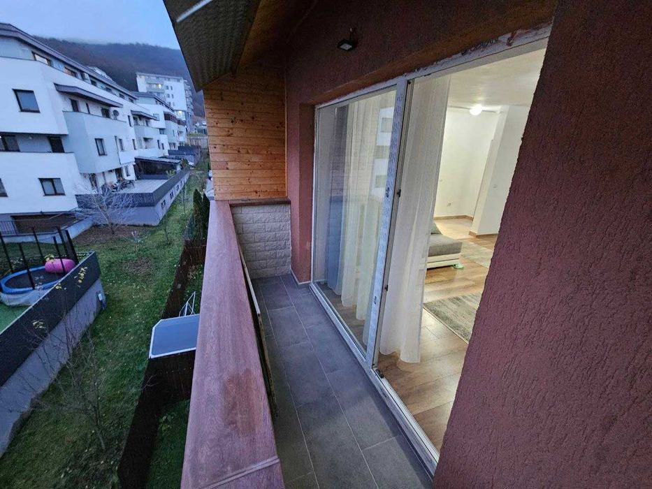 Închiriez garsonieră în Floresti