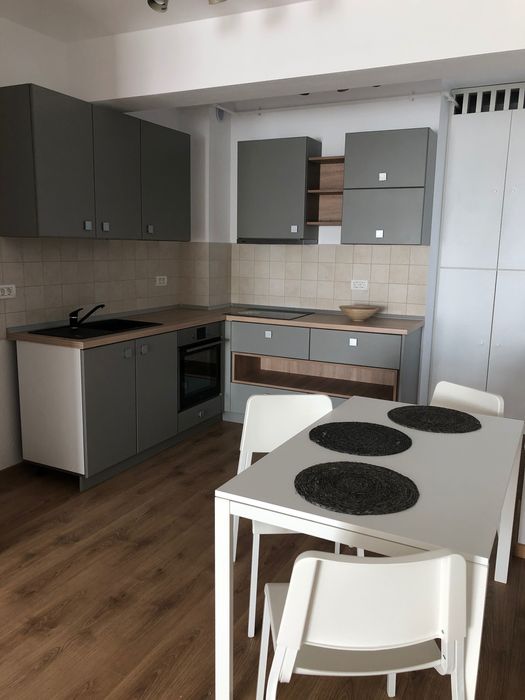 Apartament 2 camere-centru
