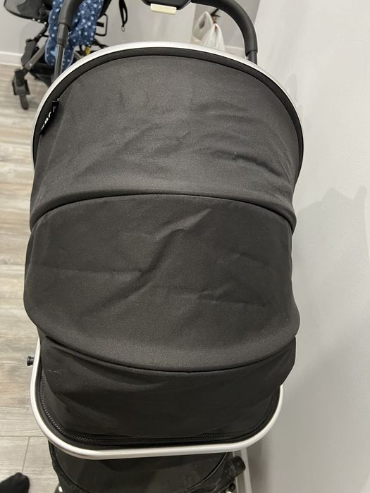 Коляска НОВАЯ ! ТОРГ !