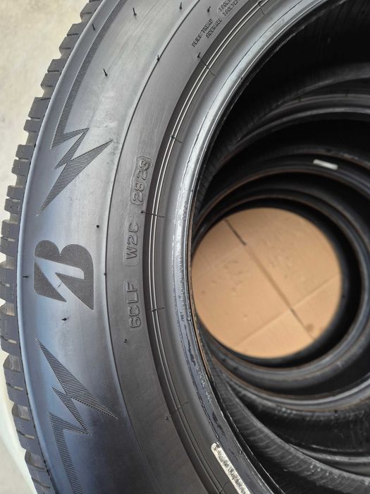 Зимни гуми Bridgestone Blizzak 215/65 R17 103H XL (DOT2823)