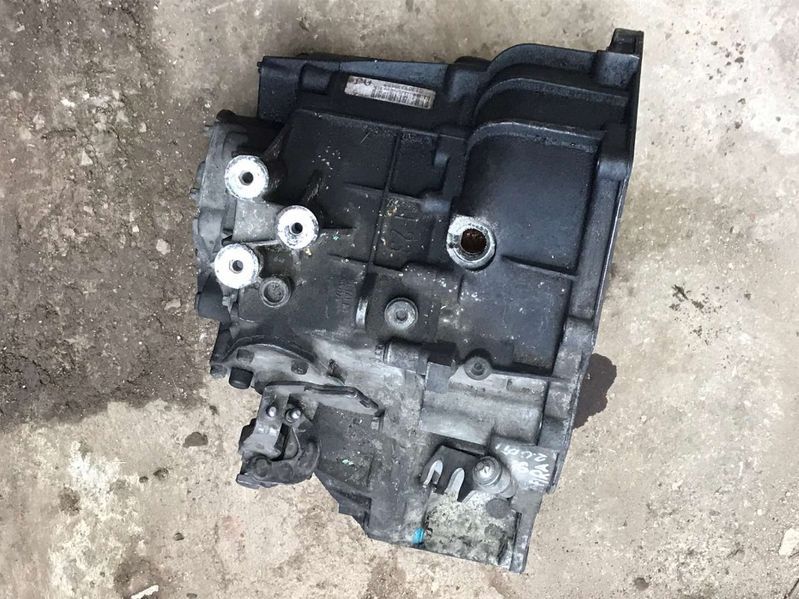 Скорости Опел Зафира А 2.0дти 2002г - Opel Zafira A 2.0dti