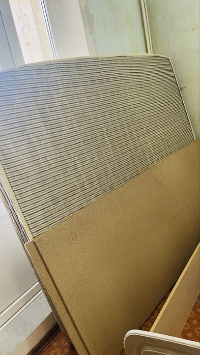 Тосек матрасымен бірге