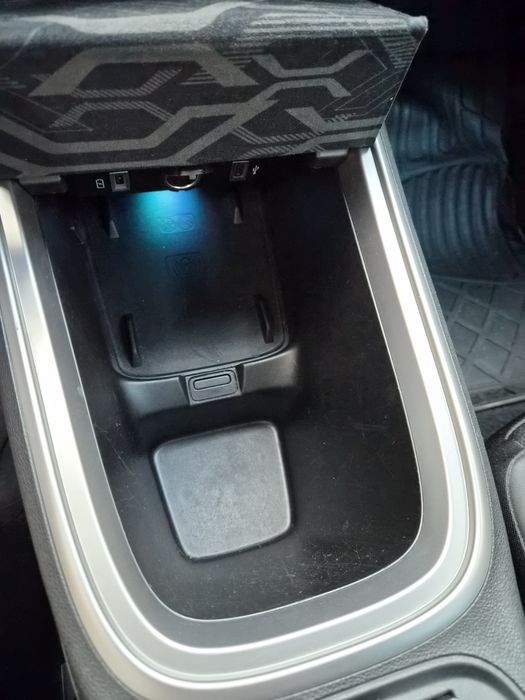 Jeep Avenger Sumit 360 камера