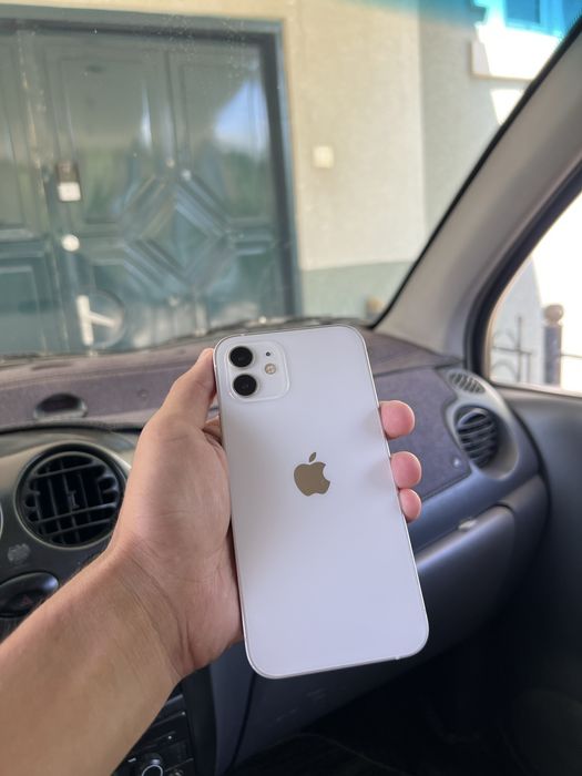 Iphone 12sotiladi srochna