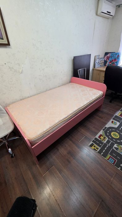 Продам детскую кровать