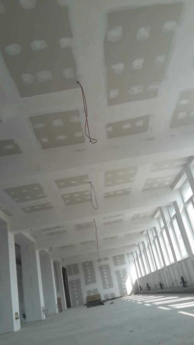 Извършвам Шпакловка , боядисване и довършителни работи