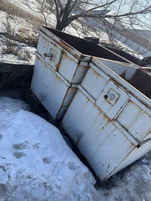 Продам контейнер под мусор