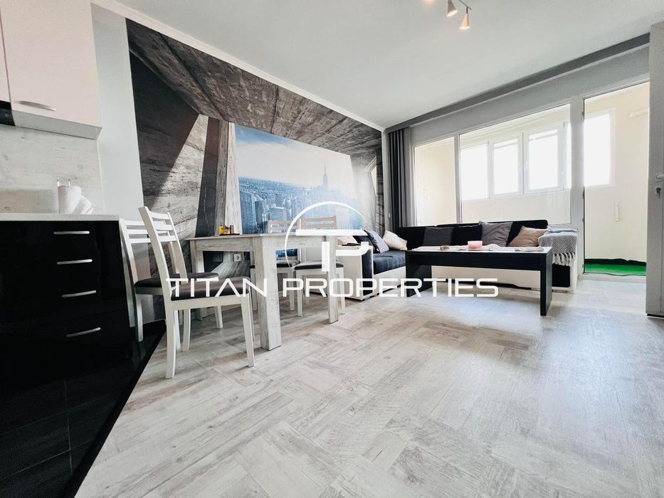 Продава се Двустаен апартамент в Бургас, Зорница - 43 кв.м за 3605 €/кв.м - Снимка #1