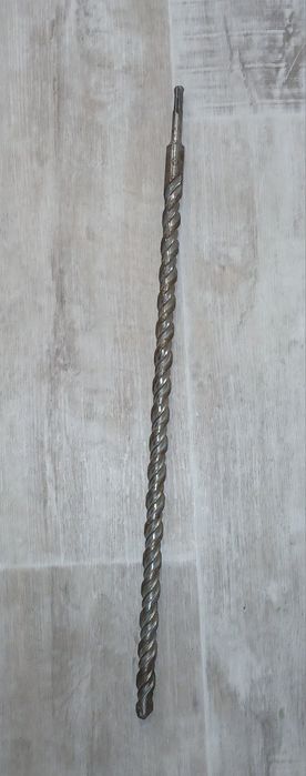 Продам бур для перфоратора.