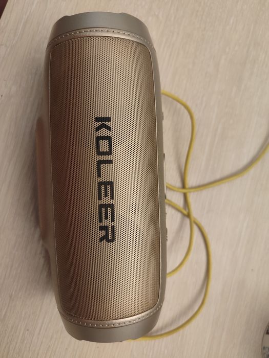 Продам колонку блютуз