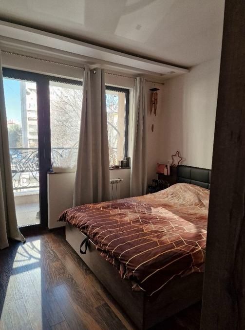 Дава се под наем Тристаен апартамент в София, Лагера - 115 кв.м за 1000 € - Снимка #6