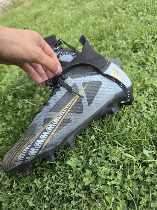 Бутсы Black Spike почти новые