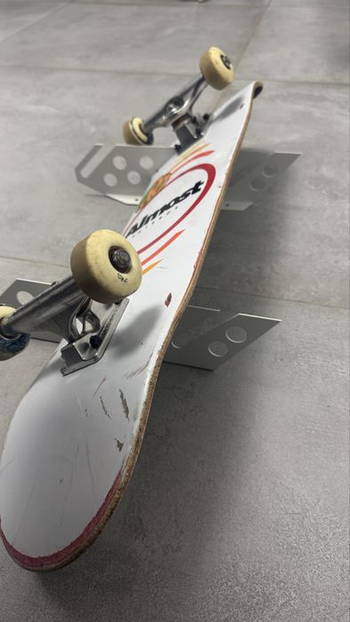 Suport Skateboard perete