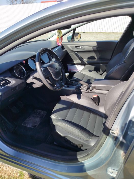 Vând Peugeot 508