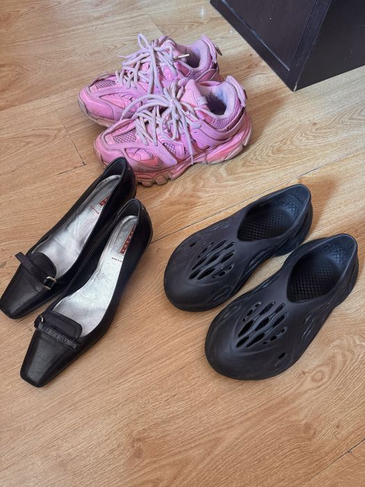 Обувки Balenciaga track, yeezy foam runners, prada kitten heels
