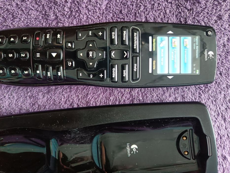 Telecomanda universala Logitech Harmony One