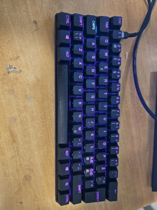 Tastatura noua gaming SteelSeries Apex Pro Mini WL